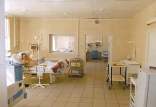 Кардиологическое отделение больницы, вновь открытое подразделение ПИТ (палата интенсивной терапии)