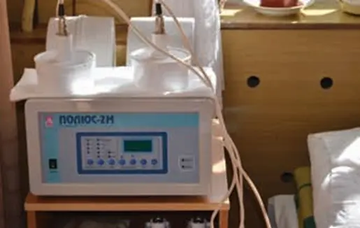 Прибор «Полюс-2М» для физиотерапии.
